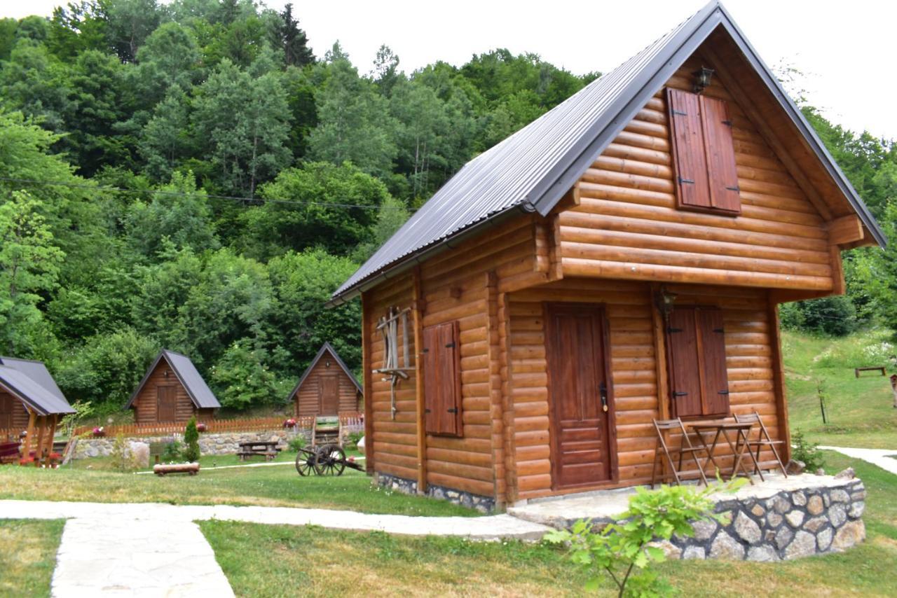Vila Gradine - Katun Kamp Plav Pokoj fotografie