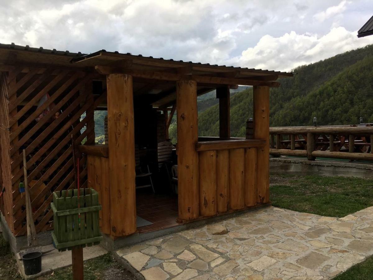 Vila Gradine - Katun Kamp Plav Exteriér fotografie